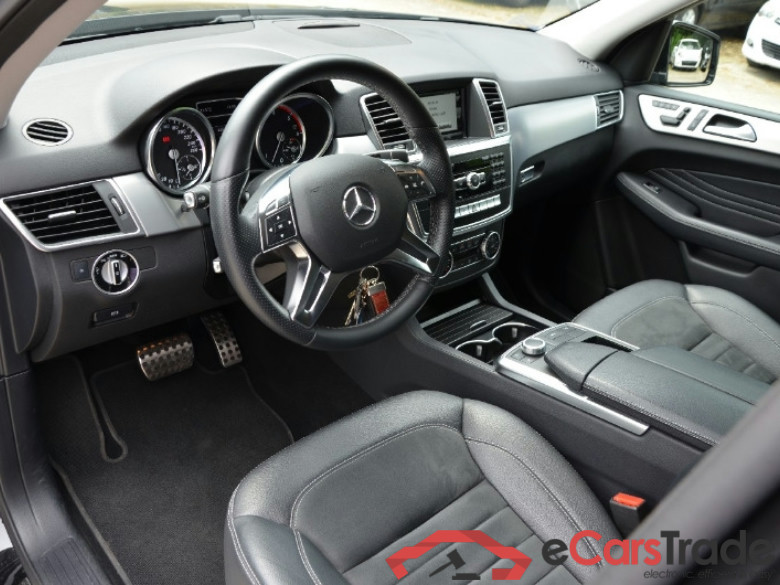 Mercedes ML 350CDI 258pk Aut. Blue TEC 4-Matic Xenon Part Leather Navi (total options : 7 899,98 euro) #6