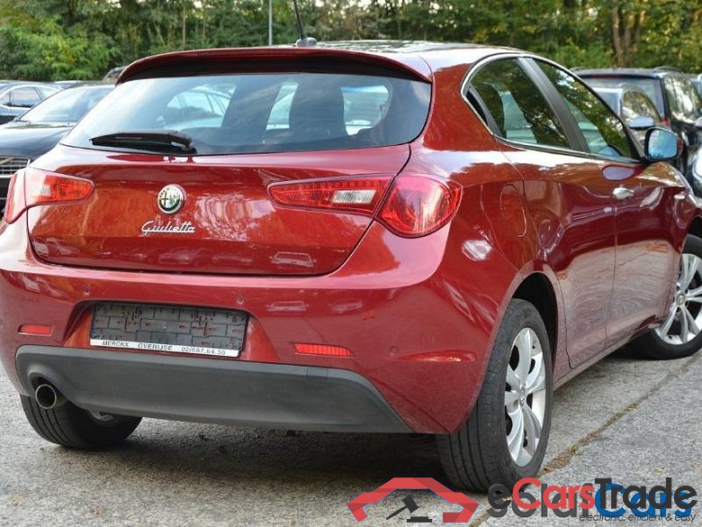 Alfa Romeo Giulietta DISTINCTIVE 1.6JTDM 105Hp DPF Pano Navi Leather Klima PDC... #3