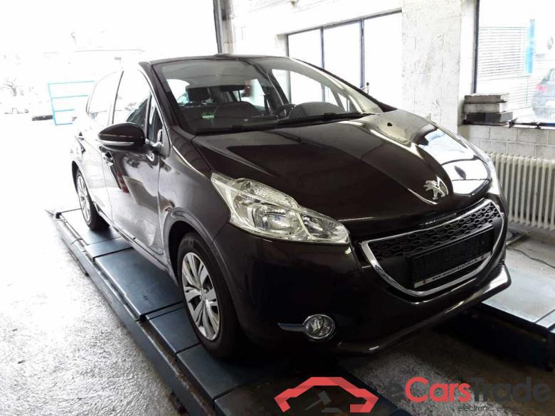 Peugeot Active 208 #2