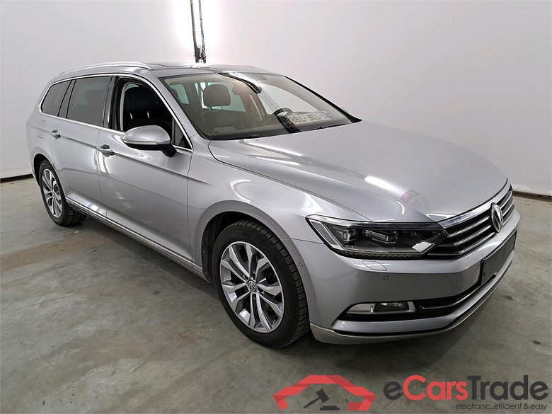 Volkswagen Passat 1.6 TDi Highline Aut. Virtual Pano LED-Xenon Navi Sport-Leather-Alcantara KeylessGo Klima PDC ... #2