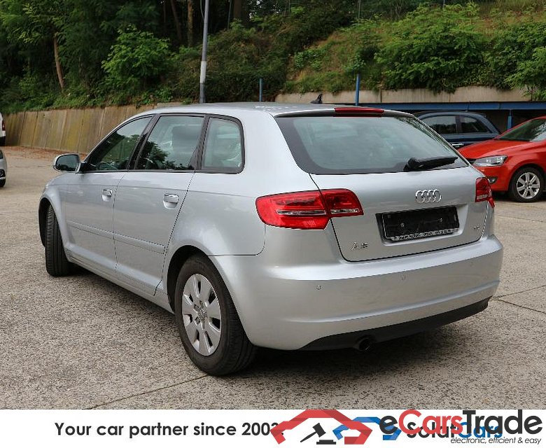 AUDI A3 SB 1.6eTDI Attraction Leather Navi PDC Klima... #4