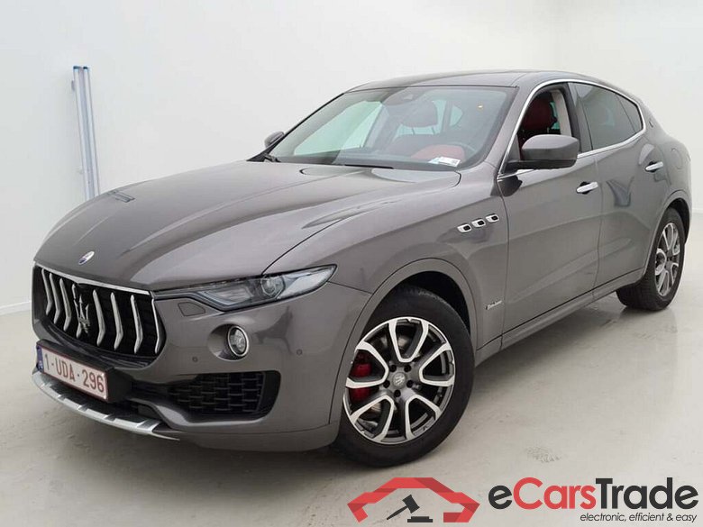 Maserati Levante 3.0 d Pano Xenon Navi Leather Camera KeylessGo Klima PDC ...