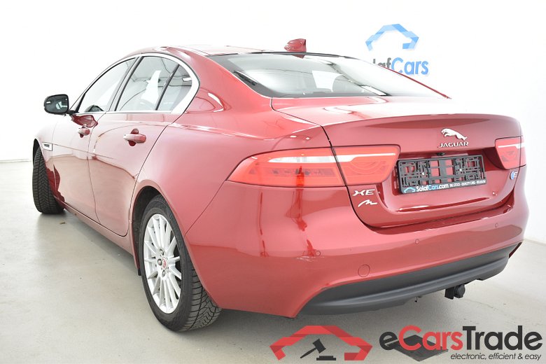 Jaguar XE 2.0 D E-Performance Prestige Xenon Navi Meridian Sport-Leather KeylessGo Camera Klima PDC ... #4