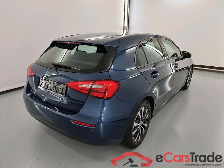 MERCEDES-BENZ A-CLASS 1.5 A 180 D BUSINESS SOLUTION #2