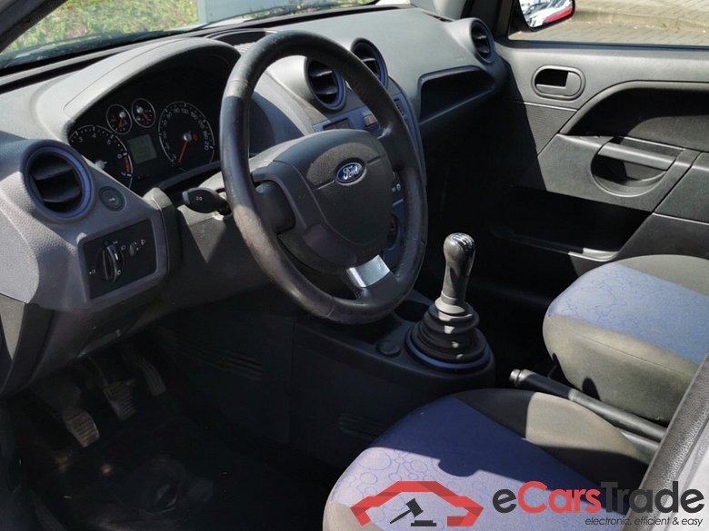 Ford Style Fiesta #6