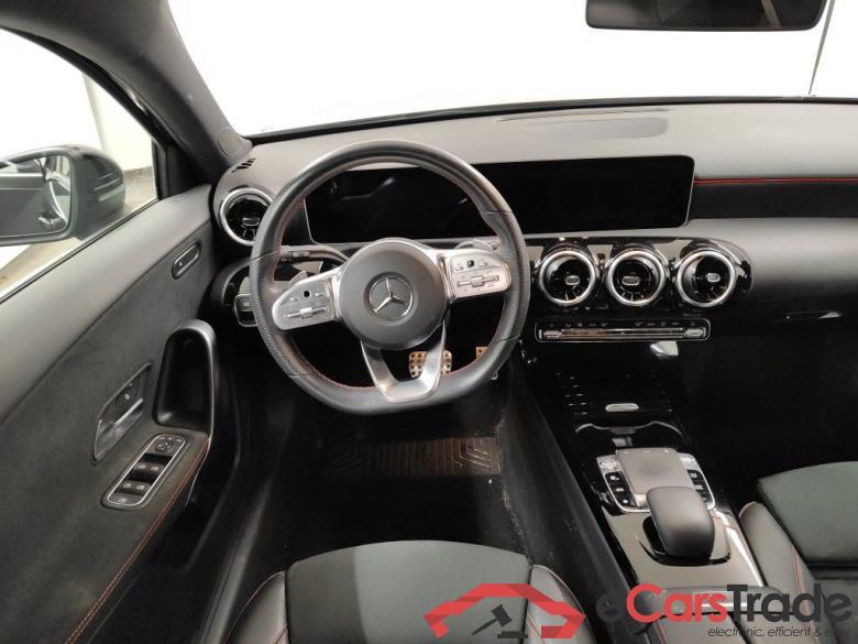 Mercedes A 180d AMG Aut. Widescreen LED-Xenon Navi Sport-Leather-Alcantara KeylessGo Klima PDC ... #6