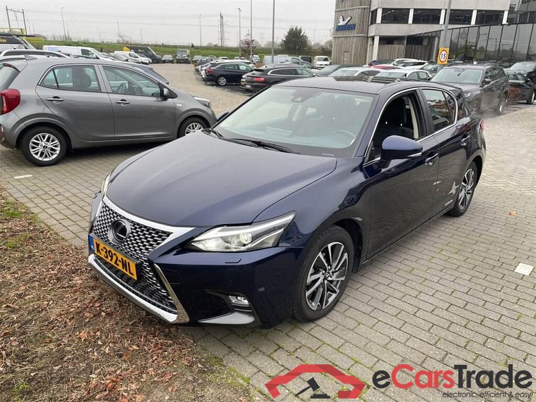 Lexus CT 200h Ultimate Edition