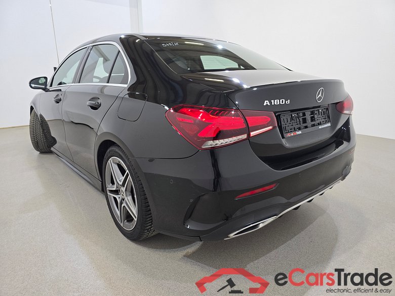 Mercedes A 180d Limousine AMG Aut. LED-Xenon Widescreen Navi 1/2 Sport-Leather-Alcantara KeylessGo Camera Klima PDC ... #6