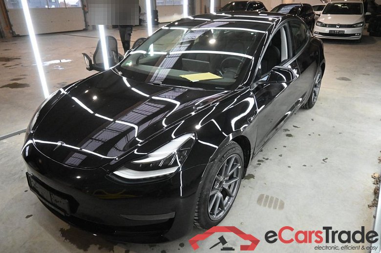 Tesla Model 3 ´18 BEV TESLA Model 3 Langstreckenbatt. Allradantrieb Dual Motor 5d 350kW