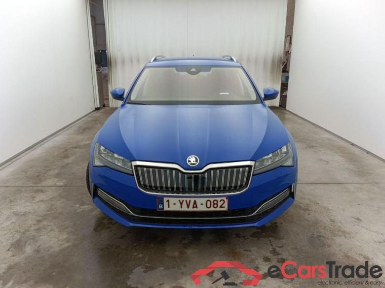 Skoda Superb Combi 1.4 TSI iV 160kW DSG6 Style 5d #1