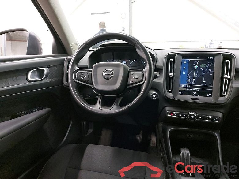 Volvo XC40 2.0 D3 Aut. LED-Xenon Virtual Navi KeylessGo Klima PDC ... #3