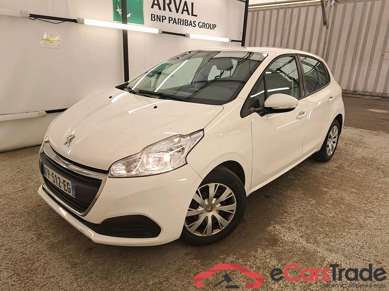 Peugeot BlueHDi 100 S&S PREMIUM 208 Affaire Premium 1.5 HDi 100CV BVM5 E6dT #1