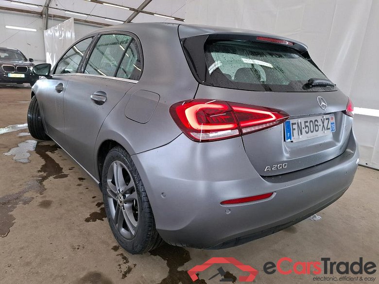 Mercedes A 200 Business Line 7G-DCT MERCEDES-BENZ Classe A Compact / 2018 / 5P / Berline A 200 Business Line 7G-DCT #2