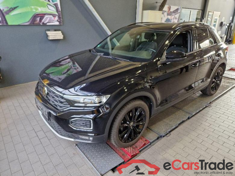 VOLKSWAGEN T-Roc (A11)(09.2017->2021) DE - SUV5 1.5 TSI EU6d, Sport OPF (EURO 6d), 2020 - 2022