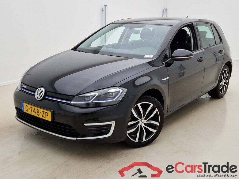 VOLKSWAGEN e-Golf e-Dition #1