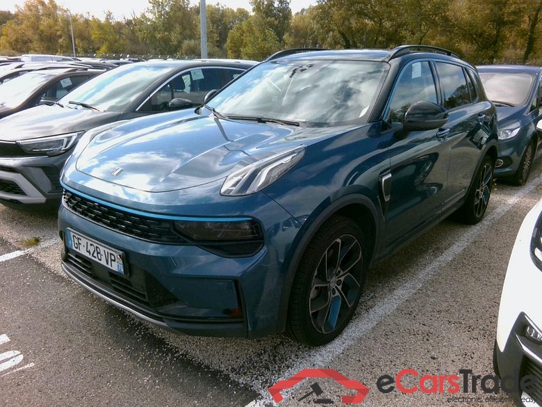 Lynk Co 01  PHEV #1