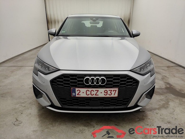 Audi A3 Sportback 2.0 30 TDi 85kW Attraction 5d excluweb end 03.04