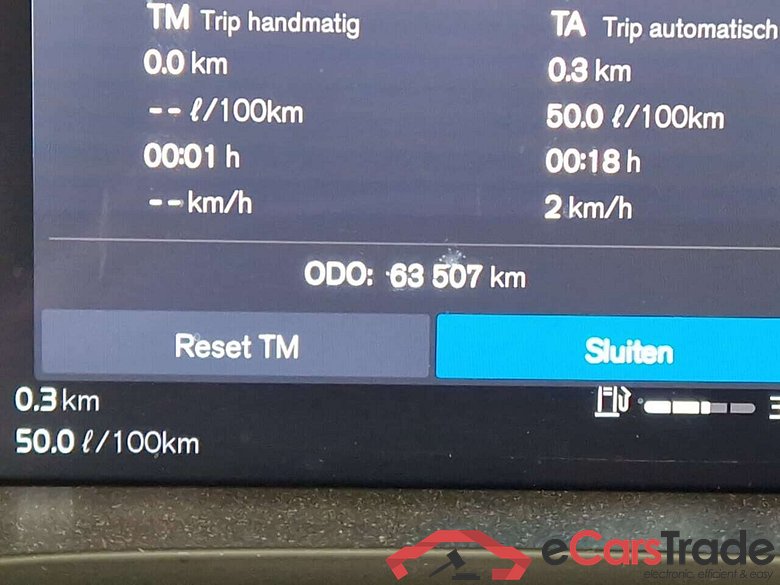 VOLVO XC60 2.0 B4 PLUS DARK 4WD AUT #6