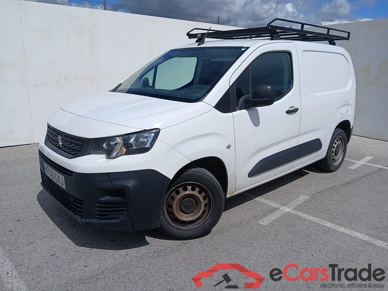 Peugeot Pro Standard 1000kg BlueHDi 73kW PEUGEOT Partner / 2018 / 3P / furgón derivado de turismo Pro Standard 1000kg BlueHDi 73kW