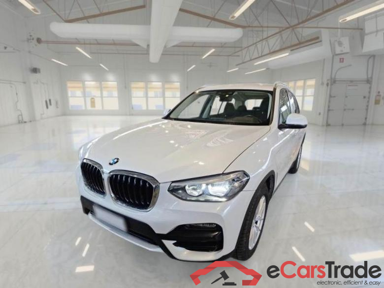BMW 76 BMW X3 / 2017 / 5P / SUV XDRIVE 30E BUSINESS ADVANTAGE