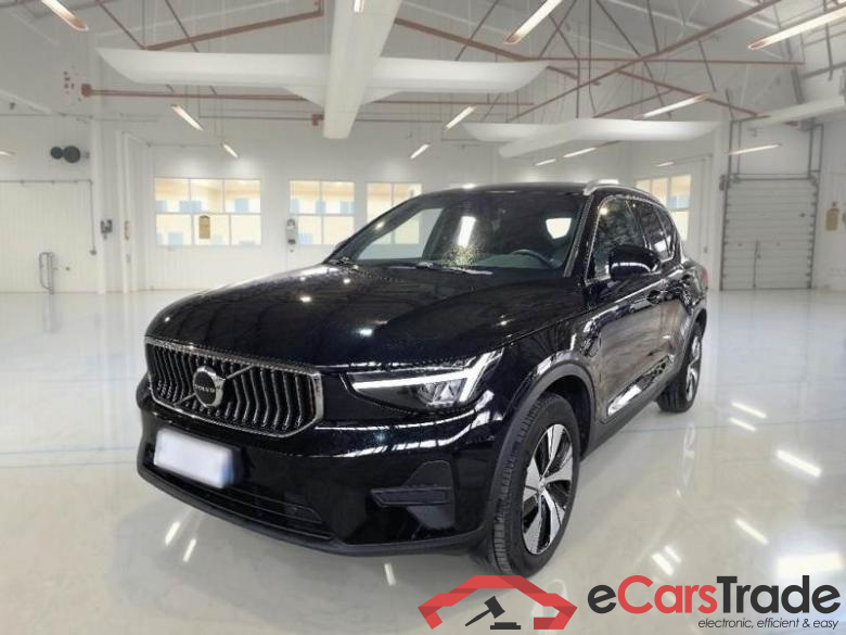 Volvo 11 VOLVO XC40 / 2021 / 5P / SUV T4 Recharge Plug-in auto Core