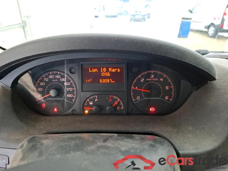 Peugeot 2.0 BLUEHDI 110 PREMIUM PA 333 L1H2 PEUGEOT Boxer VU 4p Fourgon 2.0 BLUEHDI 110 PREMIUM PA 333 L1H2 #6