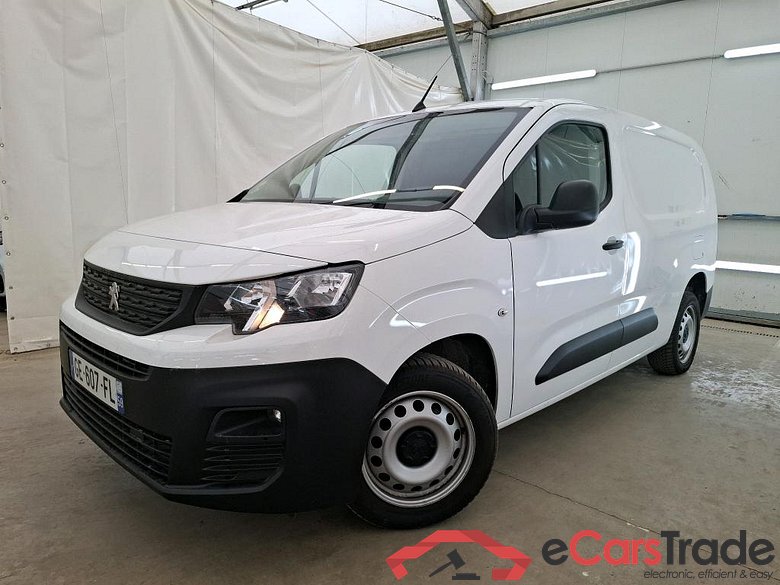 Peugeot BLUEHDI 100 S&S LONG 950KG PREMIUM PEUGEOT Partner / 2018 / 4P / Fourgonnette BLUEHDI 100 S&S LONG 950KG PREMIUM