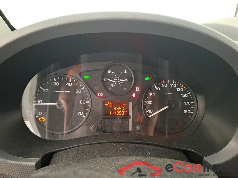 Citroen BlueHDi 100 S&S BVM Business M Berlingo Fourgon Business L1 (Court) 1.6 BlueHDi 100CV BVM5 E6 #6