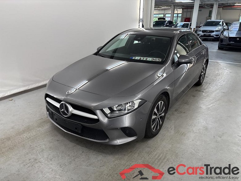 MERCEDES-BENZ A-Klasse 2.0 A 180 D BUSINESS SOLUTION DCT #1