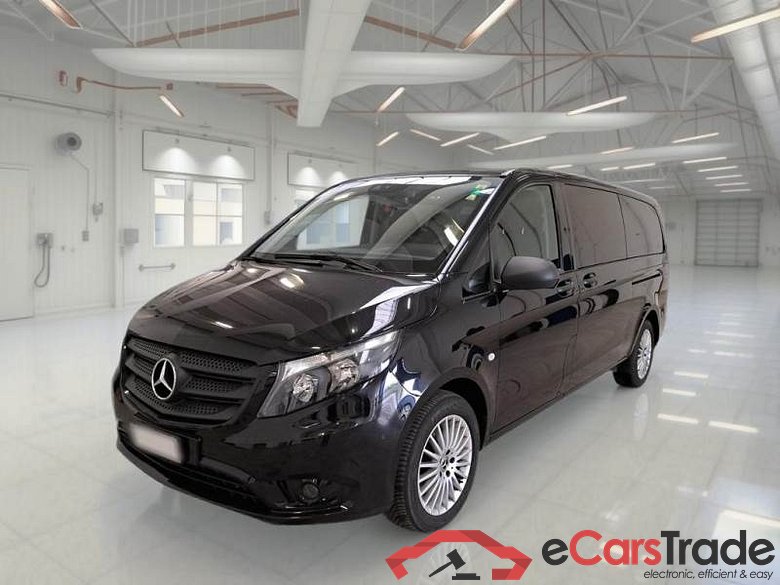 Mercedes 32 MERCEDES-BENZ VITO / 2014 / 4P / COMBI 119 CDI 4X4 EXTRA-LONG TOURER SELECT #1