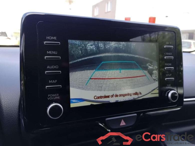 TOYOTA YARIS 1.5 Hybrid Active #6