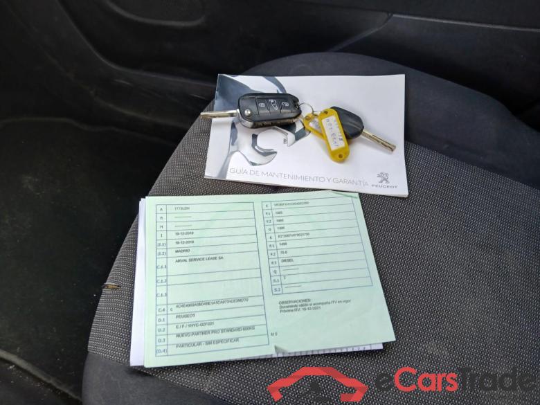 Peugeot Pro Standard 600kg BlueHDi 73kW (CX) PEUGEOT Partner / 2018 / 3P / furgón derivado de turismo Pro Standard 600kg BlueHDi 73kW (CX) #5
