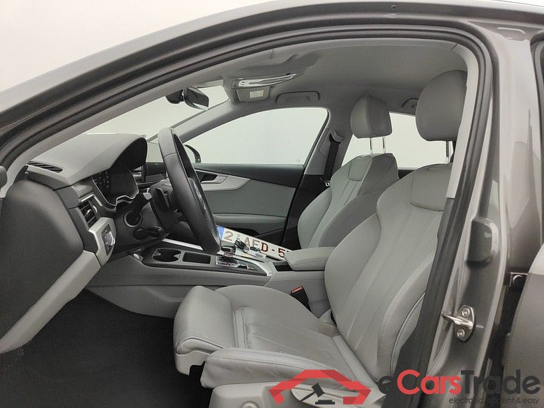 Audi A4 2.0 30 TDi 100kW S tr S line Business Ed 4d #6