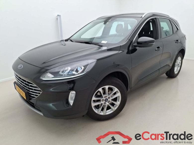 FORD KUGA 1.5 EcoBoost Titanium