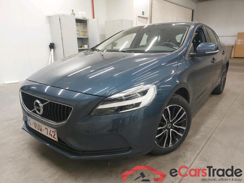 VOLVO - VOL V40 D2 120PK Black Edition