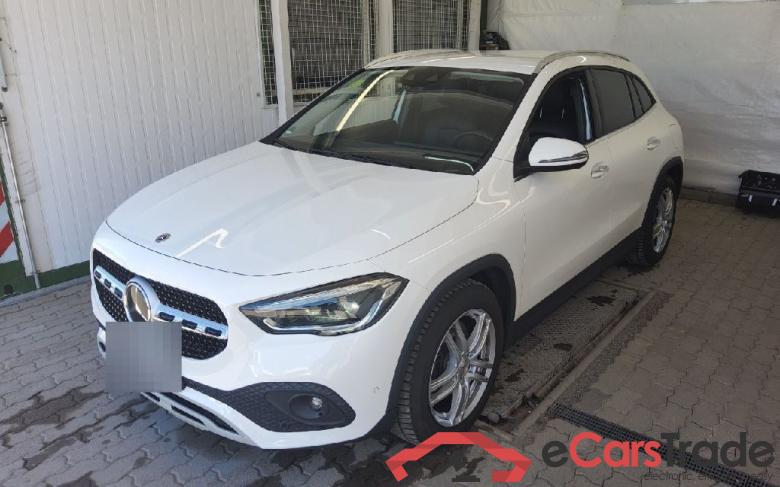 Mercedes GLA ´20 GLA -Klasse GLA 200 (247.787) 1.3 120KW AT7 E6d #1