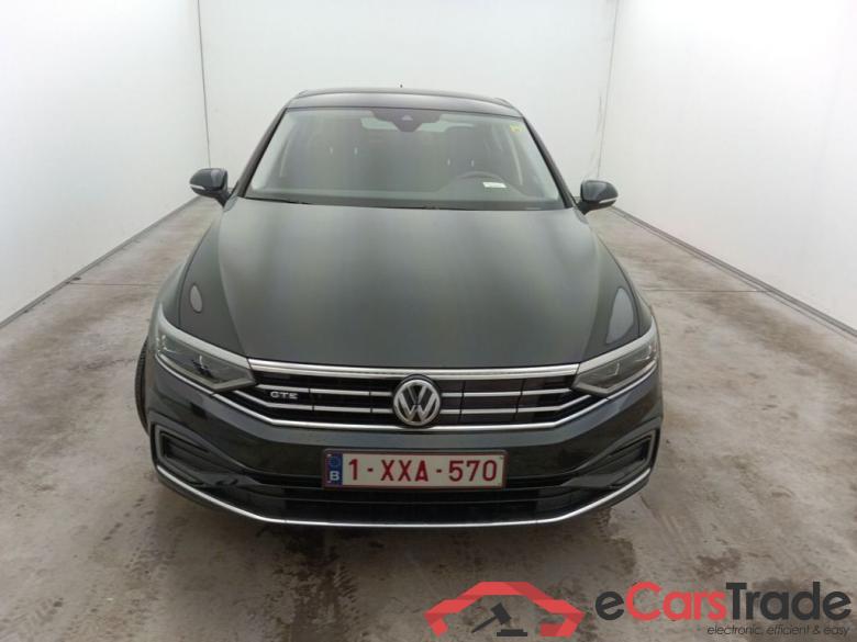 Volkswagen Passat 1.4 TSI GTE Business DSG 4d #1
