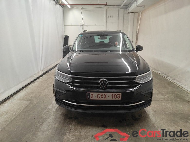 Volkswagen Tiguan 2.0 TDI 110kW DSG Life Business 5d