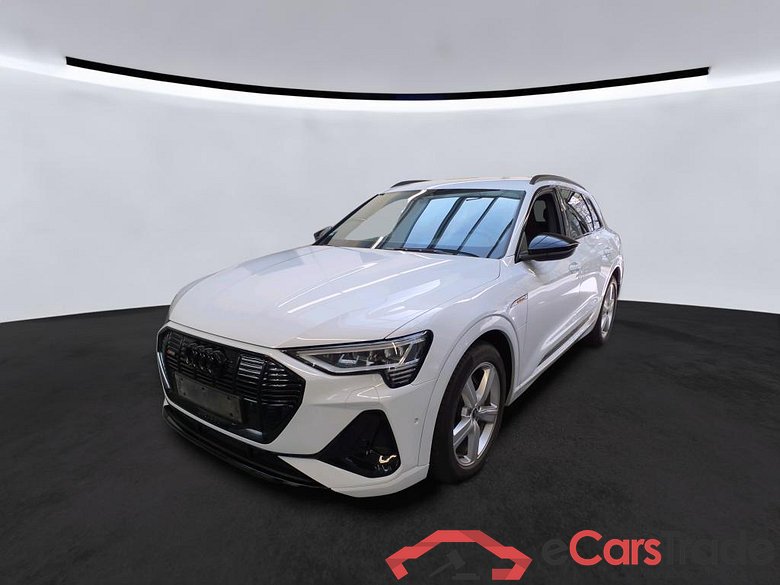 Audi 55 quattro S line E-tron