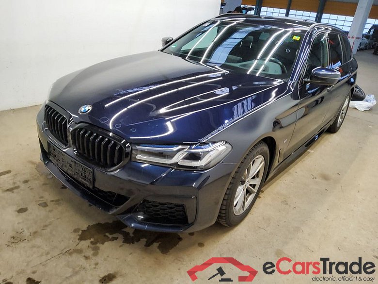BMW 5-Serie Touring ´16 Baureihe 5 Touring 520 d xDrive M Sport 2.0 140KW AT8 E6d