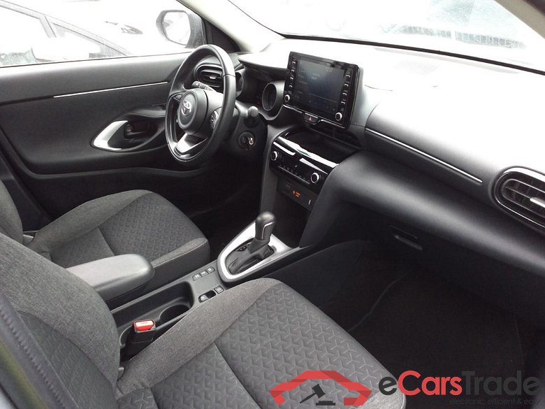 YARIS CROSS HY 116H MY 22 #3