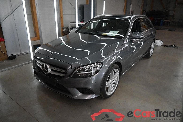 Mercedes C-Klasse T-Mod.-alt C -Klasse T-Modell C 300 de T (205.213)Avantgarde 2.0 225KW AT9 E6d