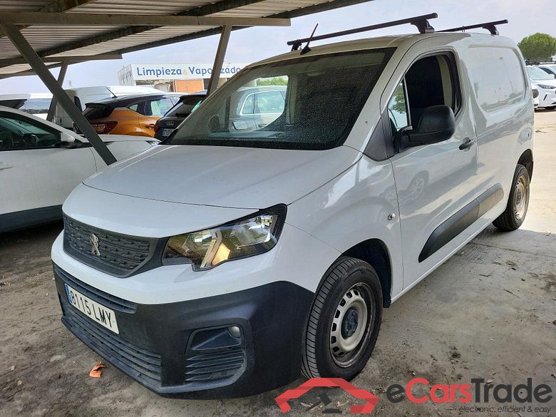 Peugeot Pro Standard 600kg BlueHDi 73kW (AC) PEUGEOT Partner / 2018 / 3P / furgón derivado de turismo Pro Standard 600kg BlueHDi 73kW (AC) #1