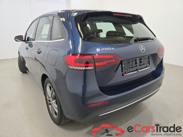 Mercedes B 200d Aut. LED-Xenon Widescreen Navi 1/2 Sport-Leather KeylessGo Camera Klima PDC ... #6