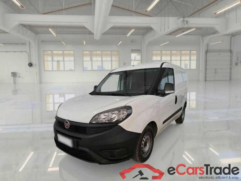 FIAT DOBLÒ CARGO / 2014 / 4P / VETT. FURGONATA CH1 BUSINESS 1.6 MJET 90CV E6D-F SeS #1