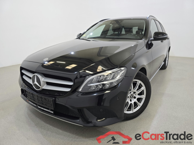 Mercedes C 180d LED-Xenon Navi Sport-Seats KeylessGo Camera Klima PDC ...