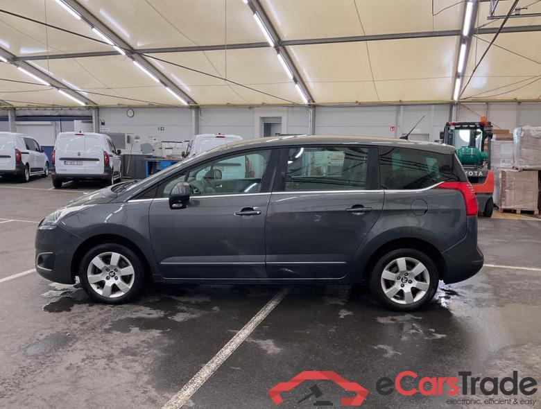 Peugeot 5008 1.2 PureTech Navi Camera Klima PDC ... #4