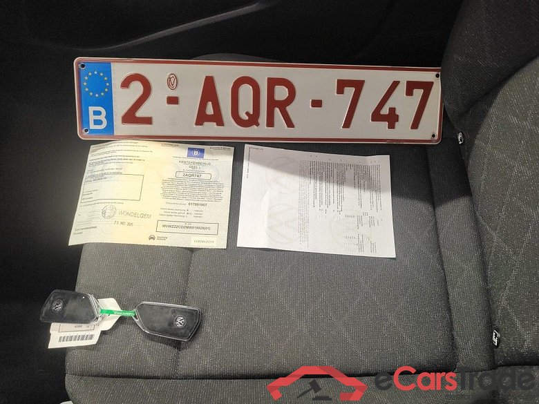 Volkswagen Golf Variant VIII 2.0 TDI 85kW DSG Life 5d #4