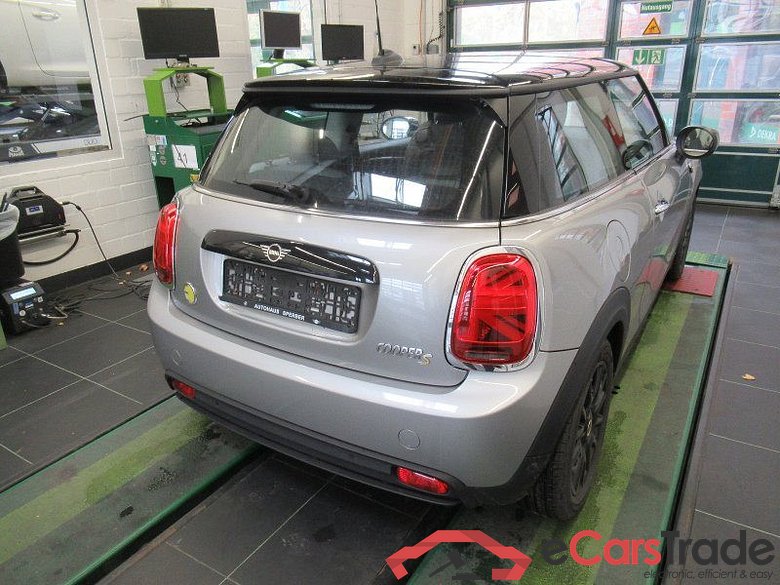 MINI Mini 3-trg. (F56)(2013->) DE - LimS3 SE, Cooper SE Classic Trim, (Facelift 2) 2021 - 2024 #3