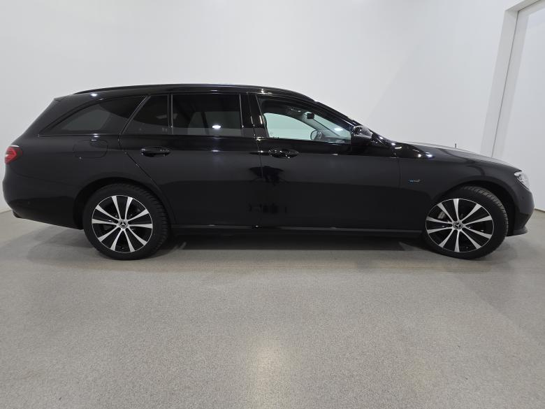 Mercedes E300de Facelift Plug-In Hybrid Aut. LED-Xenon Widescreen Distronic Burmester Ambient Navi Sport-Leather KeylessGo Сamera Klima PDC ... #5